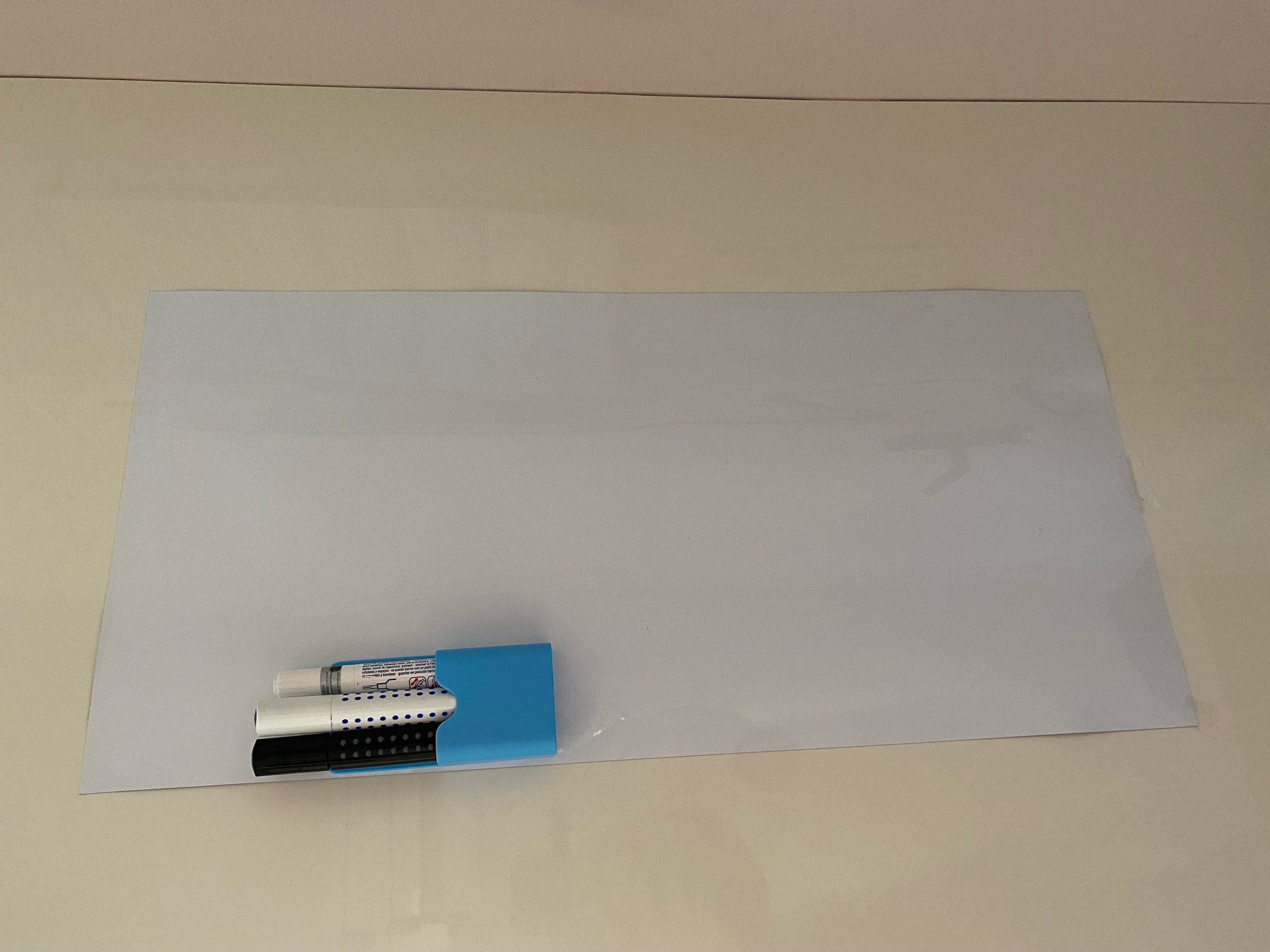 Stifthalter magnetisch schmal  - 12cm x 2.7 x 5.7 - hellblau für Tafel,- Whiteboardfolien